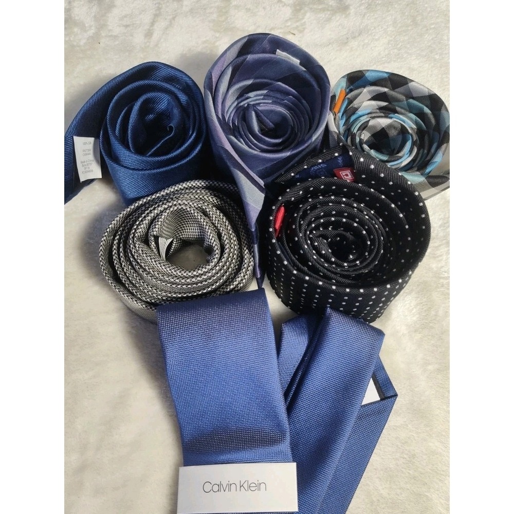 Lot of 6 Vintage Men's Skinny Neckties‎ 2"-2 3/4" Wide